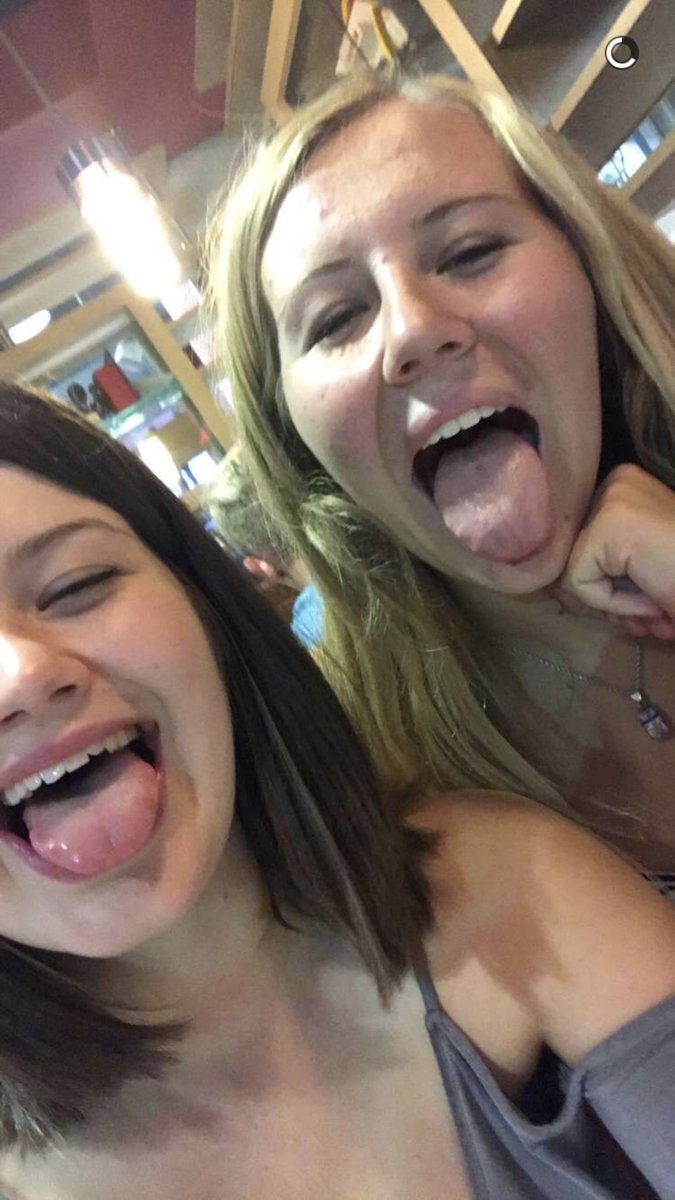 allysonstarr's tweet image. Happy one year since you lied about matching on RoomSync