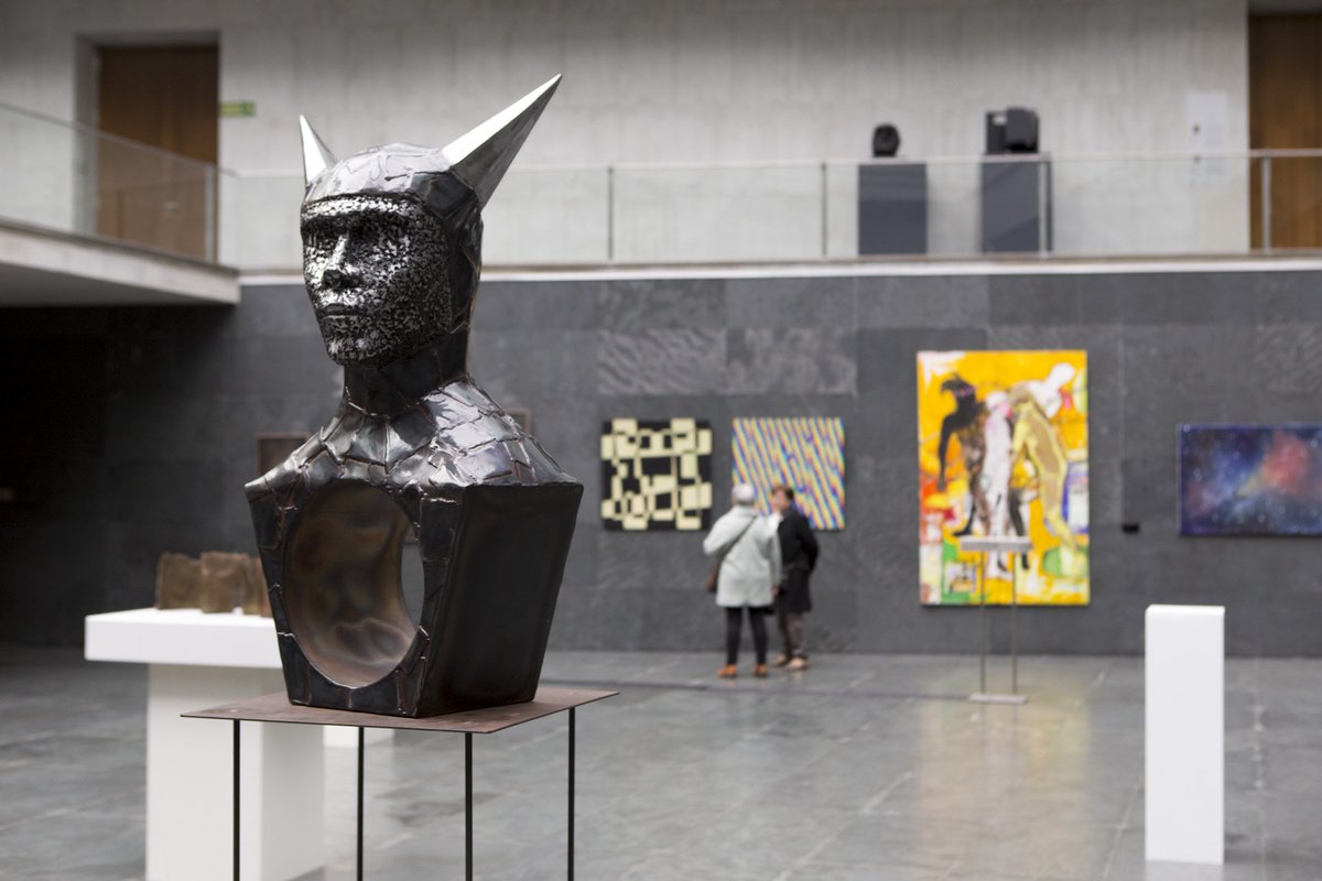 parlamentoNA's tweet photo. La exposición  ‘Hetxo¡s’ del colectivo Txo: esculturas, pinturas y fotografías
Hasta el 3 de marzo en el atrio del @parlamentoNA. ¡No te quedes sin verla!

Txo taldearen ‘Hetxo¡s’ erakusketa: eskulturak, margolanak eta argazkiak
Martxoaren 3ra arte Parlamentuko atarian. Ez galdu! https://t.co/G4yHkec8Bn