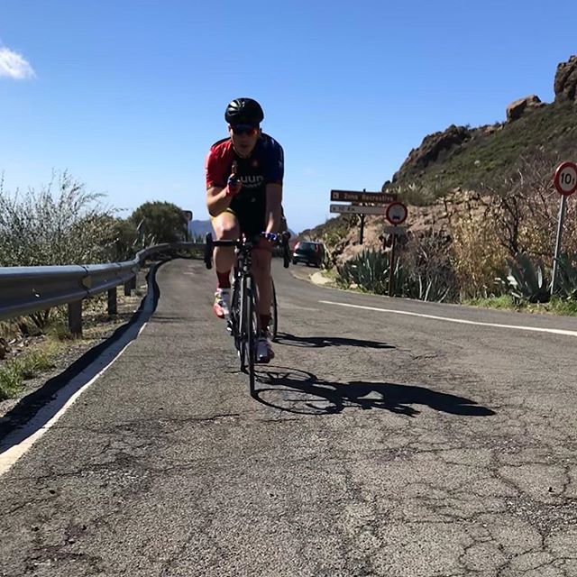 bfcpurbrook's tweet photo. I’m coming for ya
#friyay #feeltheweekend #NSSLRT #RideLots #SigmaSport #nuunlife #feedyouradventure #castelli #cannondale #mavic #shimano #oakley #stravacycling #fromwhereiride #outsideisfree #bike #cycling #bikeporn #bici #bicicleta #cyclist #instacyc… https://t.co/MkoP3Tx6Py https://t.co/83Eso5NAR1