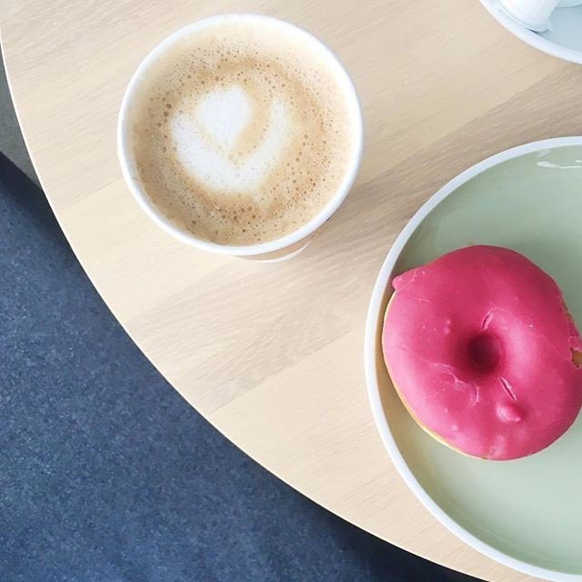 AllForColor's tweet photo. Pink donuts make Fridays even better! 📷: @blytheivory
.
.
.
.
.
#abmlifeiscolorful #abmspaces #acolorstory #thatsdarling #flashesofdelight #gglocalgems #glitterguidexacolorstory #ihavethisthingwithpink #studiodiysugarfix #yyzblogger #canadianblogger … https://t.co/7jn2X1FvgS https://t.co/9c6berlZzJ