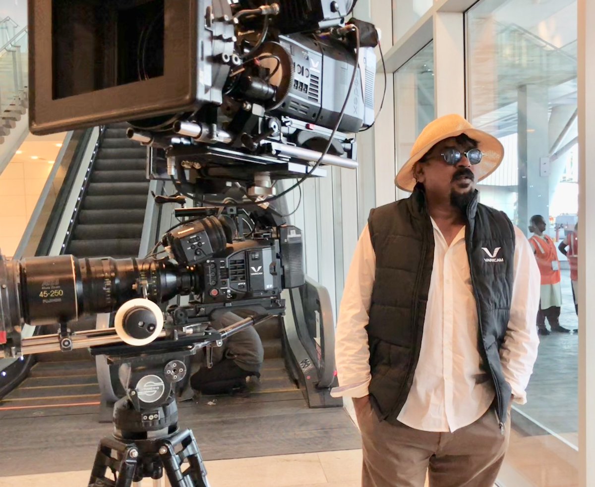 santoshsivan's tweet image. Filming Mani Ratnams “ chekka chivantha vaanam”