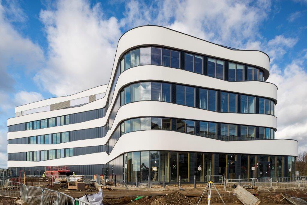 bandkbuild's tweet image. #uonjan18 #hellowaterside 2/6