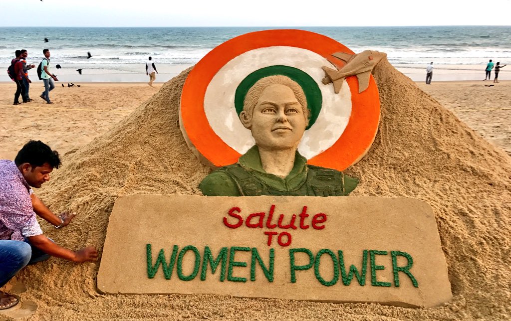 Salute to Women Power! Congratulations Flying Officer #AvaniChaturvedi for becoming 1st Indian woman fighter pilot to fly solo. My SandArt at #Puri beach in #Odisha. ✈️