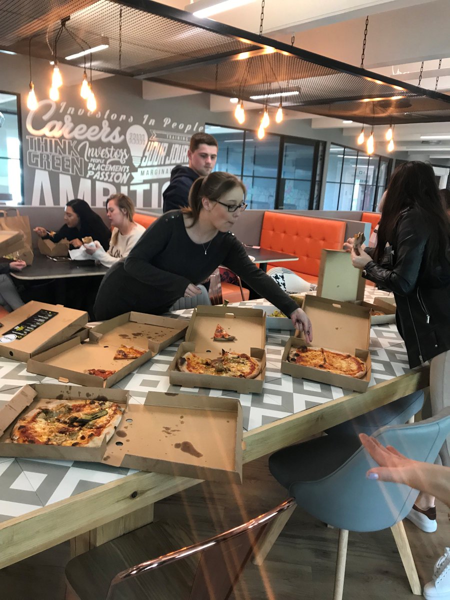 RocSearch's tweet photo. We just had the amazing team at @SmashReading come to our HQ and give us free pizza! ππ Needless to say, they went down a treat π You Guys are the best! πππ #fridayfeeling #dressdownfriday #freepizza #smashreading #friyay #tgif #RocHQ #rocsearch #recruitment https://t.co/0YCJ7zQLXp