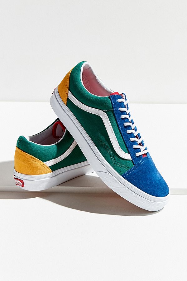 vans yacht club old school