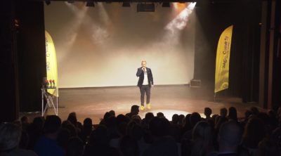 Telebasel's tweet image. Das #MagicComedy #Festival machte am Tag nach der Fasnacht zum ersten Mal Halt in Basel. Ein Mix aus #Comedy und #Zauberei wurde den Zuschauern geboten. #TBGlam goo.gl/KxCe3V