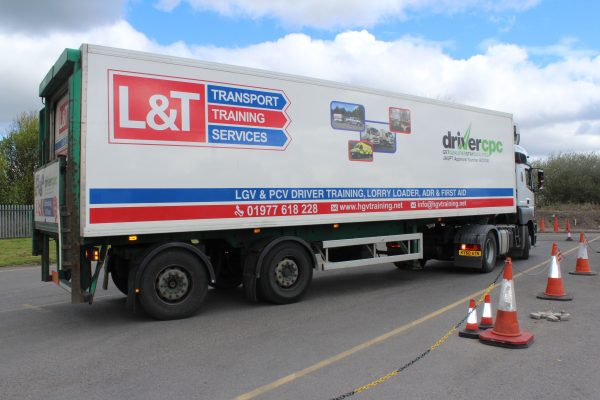 LandTTransport's tweet photo. We have our private reversing area where as much time as necessary can be spent perfecting your reversing #lorrydrivertraining https://t.co/RGutmAc2Kb