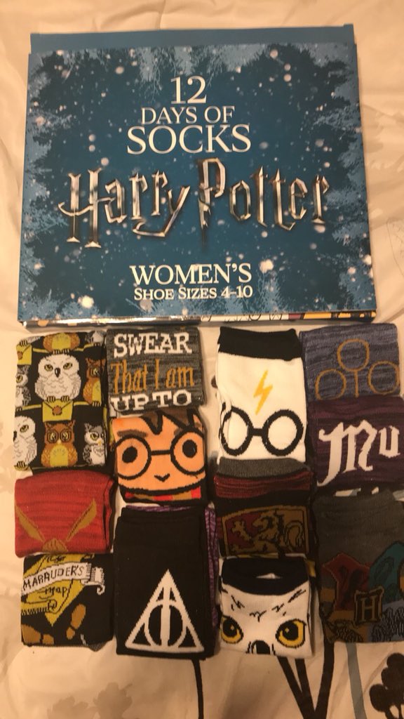 growingsass's tweet photo. I’ve started wearing #Harrypottersocks every time I go for a transv ultrasound. I want to see how long it takes for the doctors and nurses to say something. They do a double take every time. #itsthelittlethings #ttc #ivf #infertility #pcos 🤷🏻‍♀️🤷🏻‍♀️🤷🏻‍♀️ https://t.co/CHseYzKQvQ