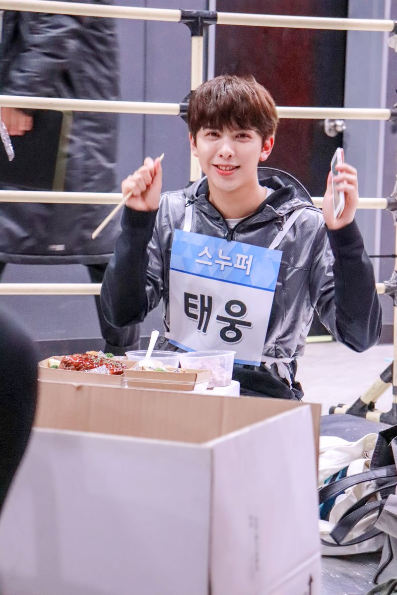 snuperofficial's tweet photo. [#SNUPER #BEHIND]

SNUPER 스누퍼 아���대 비하인드
더 많은 사진은 공식 팬카페에서 확인하세요!
▷https://t.co/mYRddoi4Kh

#스누퍼 #아육대 #비하인드
#photo #by #SNUPER #직찍 #누퍼시선
#대포남신 #고퀄리티 #넘나좋은것
#태웅 #수현 #상일 #우성 #상호 #세빈 https://t.co/ZMJShgO2WQ