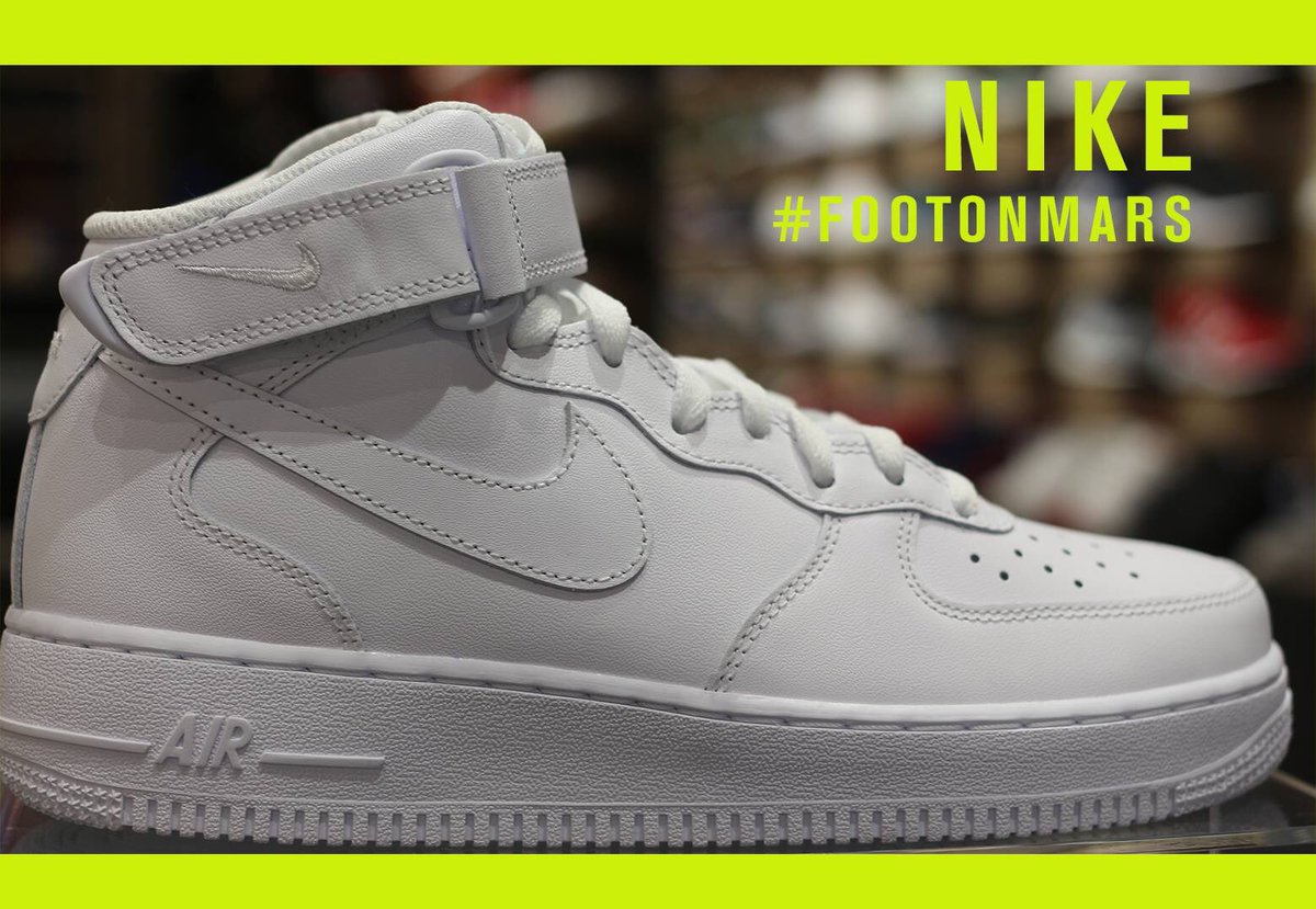 FootOnMars's tweet photo. ▫️Una leyenda de altura ▫️

#Nike Air Force 1 MID ‘07 | #FootOnMars https://t.co/olrlaE4Lgk