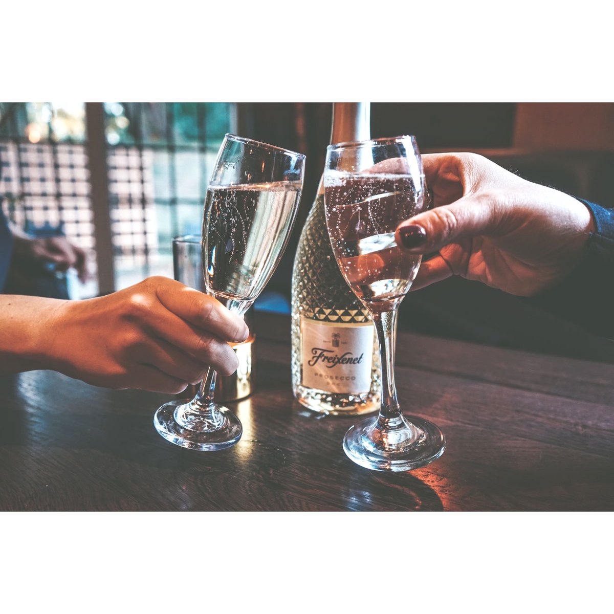 CockInnWishaw's tweet photo. Whether you’re celebrating a special occasion or winding down after a long, hard week, we think everyone deserves to end their Friday with a POP, FIZZ, CLINK! Cheers to 20% off all Fizz, see you later?! 🥂✨ https://t.co/yX8Nad5oql