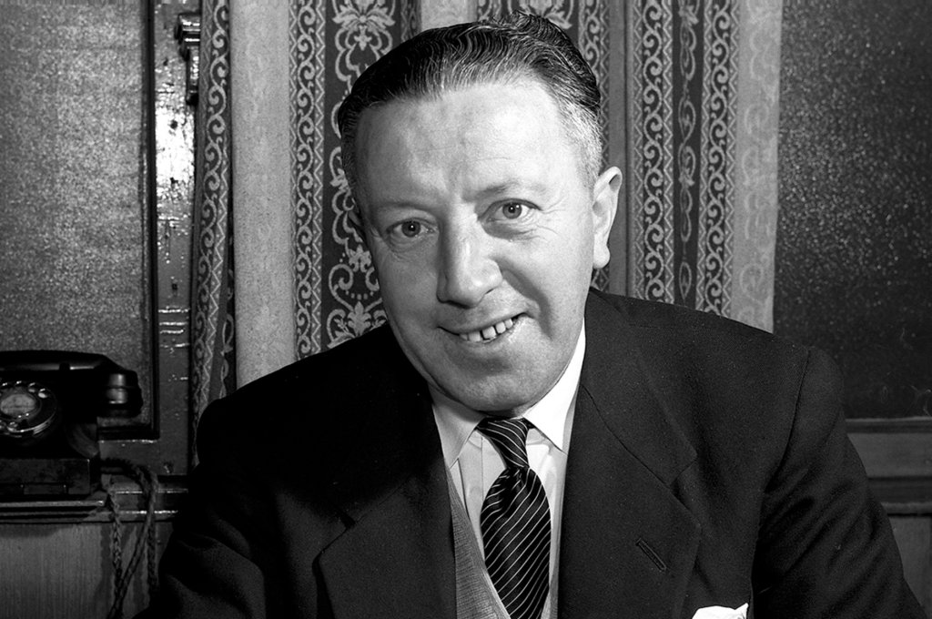 UnitedInFocus's tweet image. Get The Best-Selling Jimmy Murphy Biography At A Discount Price unitedinfocus.com/2018/02/23/get…