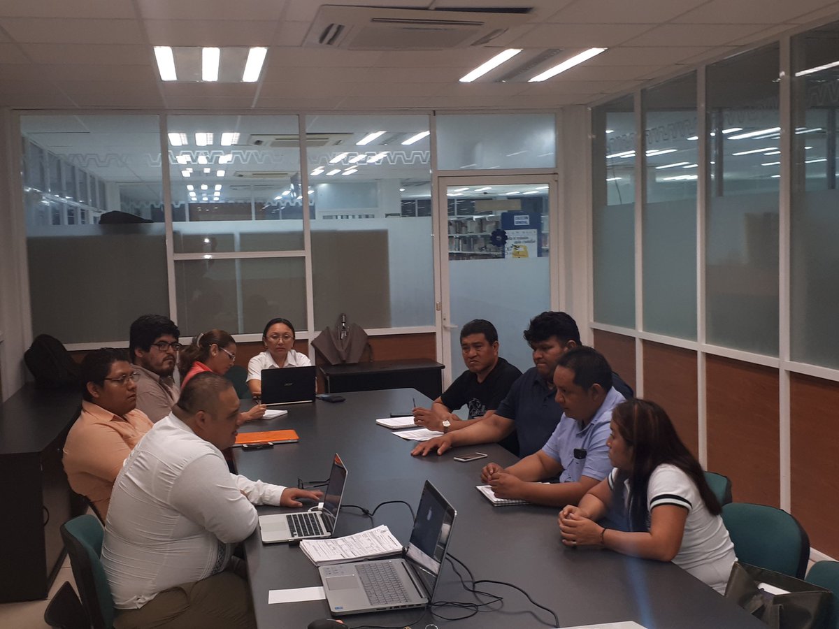 CancheGilberto's tweet photo. Reunión de trabajo con el personal de los equipos técnicos de las empresas Drajen Technologies SA de CV, Alux Innovations SA de CV y personal docente del @TecCarrilloPto
para desarrollar 2 proyectos financiados por el PEI Conacyt 2018 @COQCYT @EducacionQR https://t.co/vxodZxgzsx