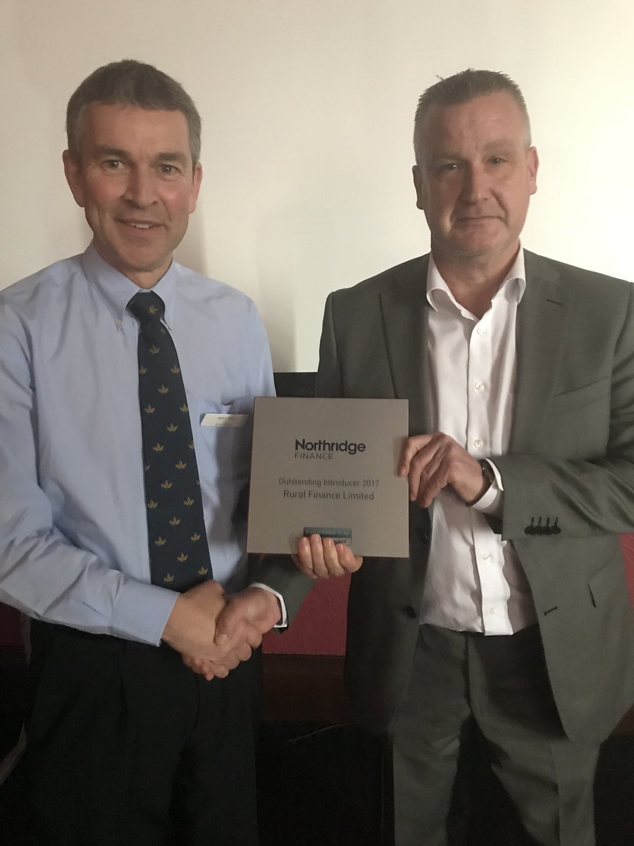 RexRural's tweet photo. Mark danter of northridge finance presenting Andrew Glover of rural finance with the broker of the year award for the 7 th straight year https://t.co/sGpIPNaq25