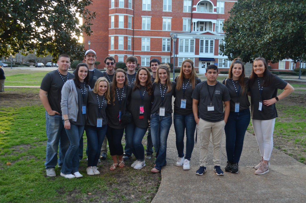 PBLatMUW's tweet photo. 2018 MS PBL Leadership Conference Fish Fry hosted by MUW College of Business and Professional Studies and Columbus-Lowndes Convention and Visitors Bureau.  More pics at https://t.co/VUesEEcAO0 https://t.co/d2HDLGtRwF