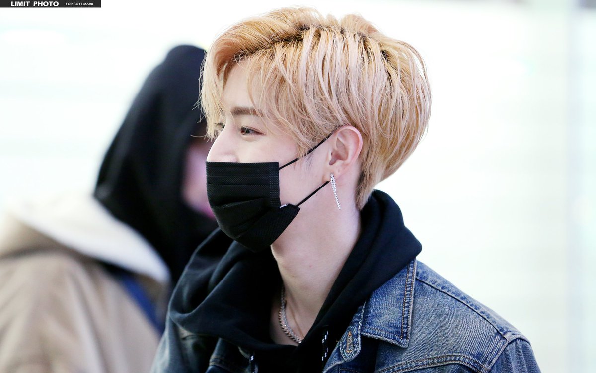 ______Limit tweet media