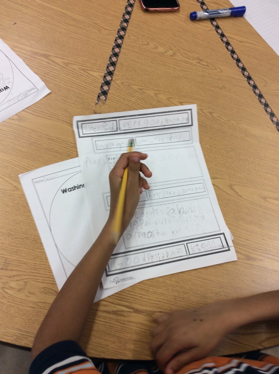 MrsFranz4th's tweet photo. We’ve been using the writing frame all week to start our writing in George Washington and Abraham Lincoln. #CCSBFreeBookFriday #hawksLEAD https://t.co/qX5JHnx0fM