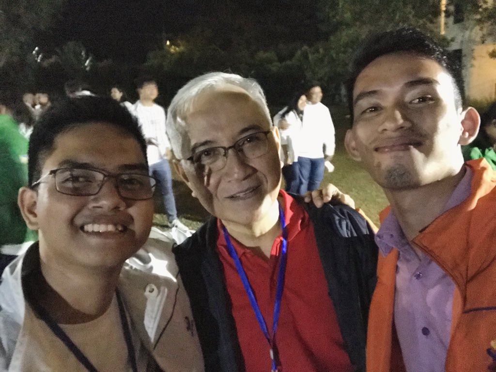 johnicoyoca's tweet photo. Paying forward to the Congress that had changed the lives of many young servant-leaders!
The congress that gave me the gift of family in service. π #ServeToLead #AYLC20 https://t.co/f2ibLvRYxa