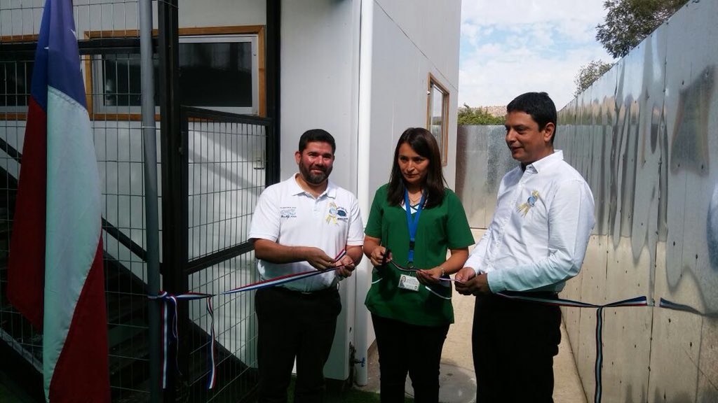 SaludOccidente's tweet photo. Director Salud Occidente, junto al director del Hospital de Curacaví, inauguran nuevas dependencias de la Sala Cuna y Jardín Infantil del recinto. https://t.co/or3YZIoukZ