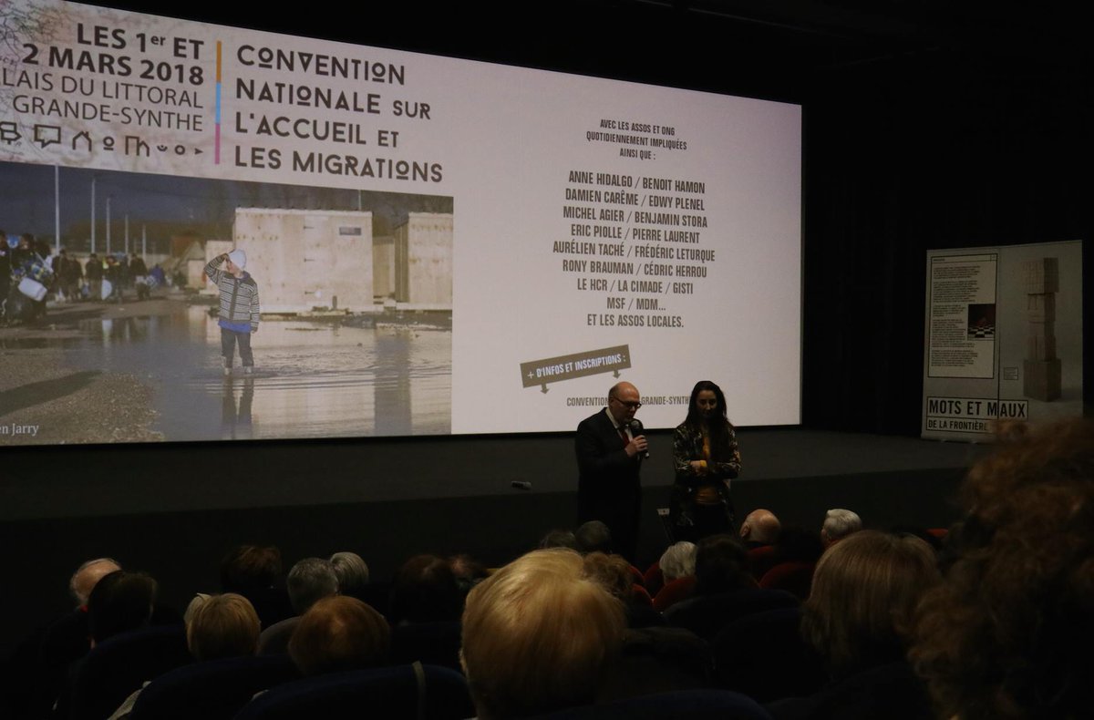 AccueilExiles's tweet photo. #Succès pour le lancement de la Convention #AccueilMigrations avec une salle pleine au ciné #levarlin ! Une soir��e empreinte d’humanité !#NullepartenFrance #YolandeMoreau cc @HumanFlowMovie https://t.co/lTuVEfYPnE