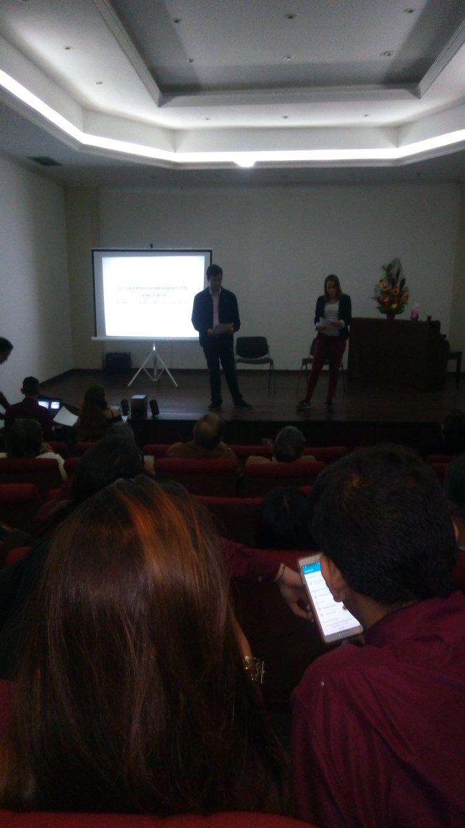 construirpaisv's tweet photo. Todo listo para la conferencia Líderes" Historia del éxito " @Lideres29 #Lideres29 https://t.co/bYaqNXzpXe