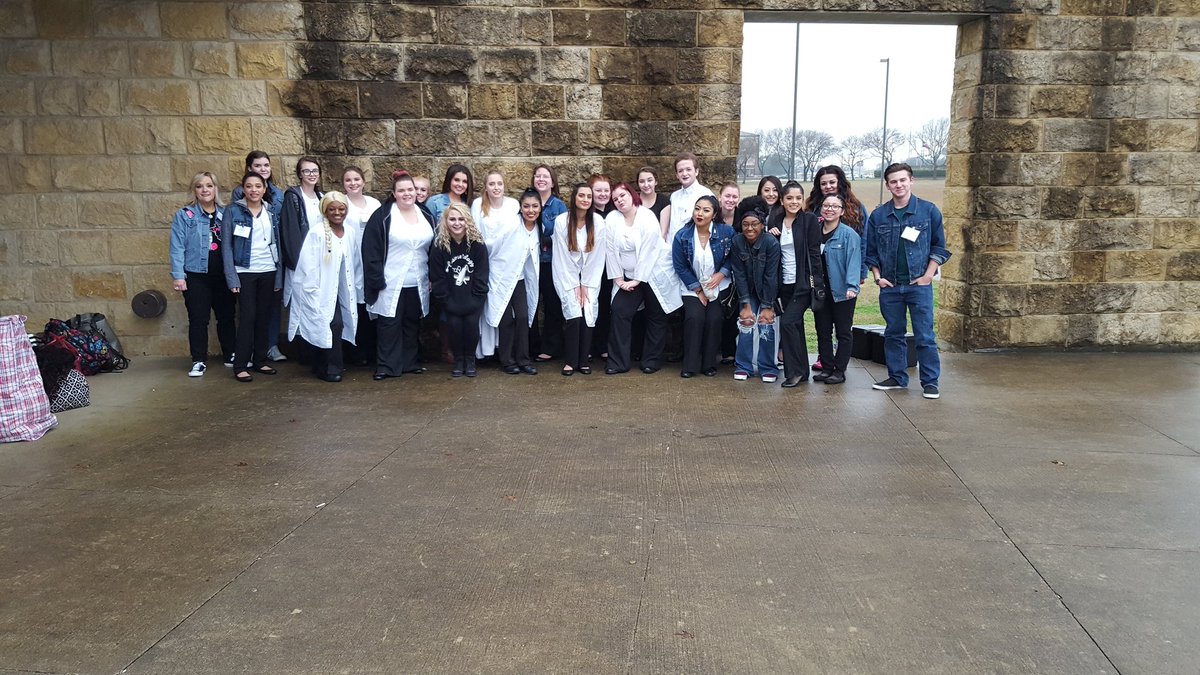 buster_brenda's tweet photo. Let the competition begin! Cosmetology has arrived to compete at the Texas SkillsUSA District 4 competition in Waco. #ATC#Dentonisd#ATCCosmo https://t.co/LdaF1oASyX