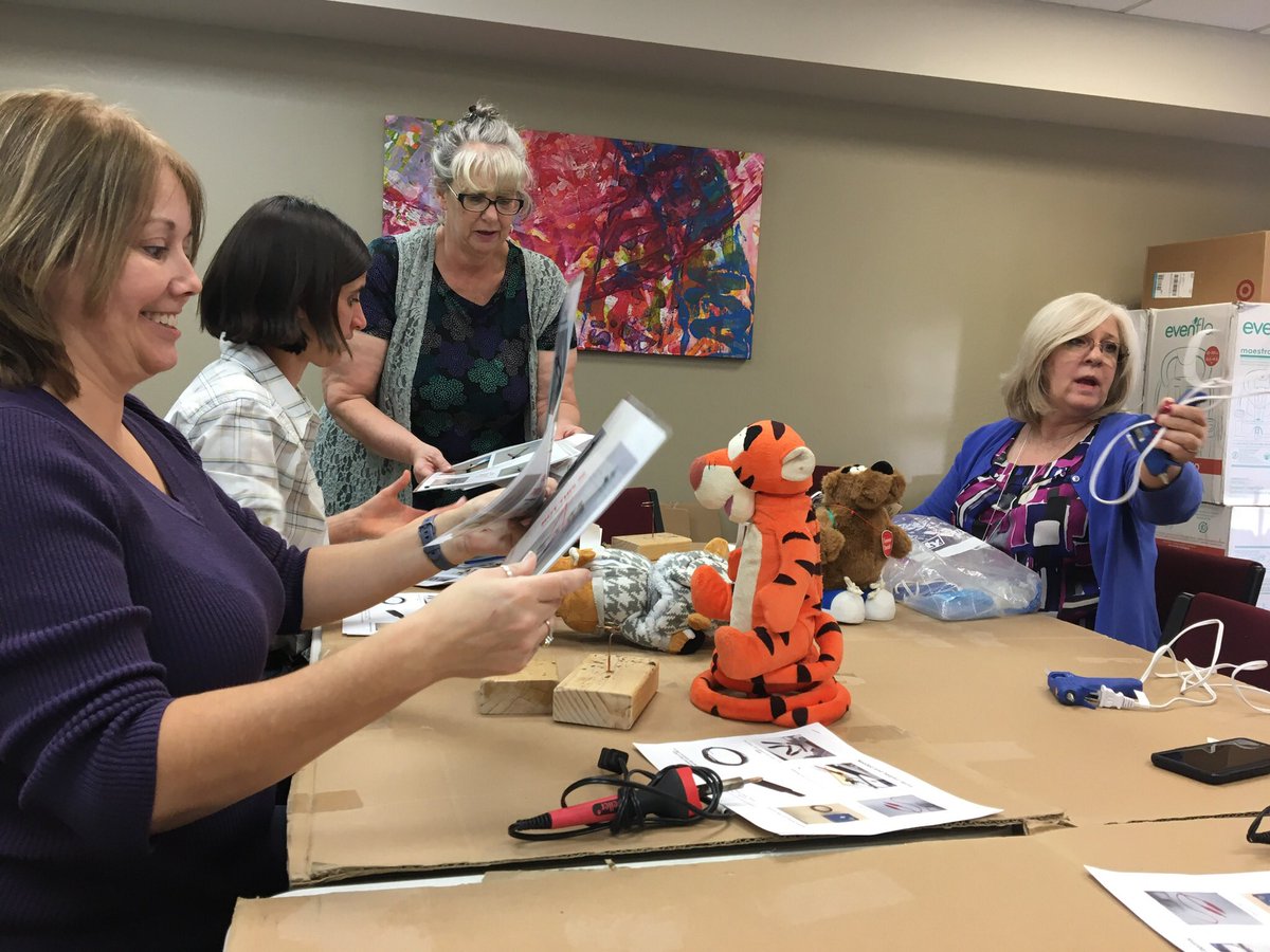 SunnyLibrary's tweet image. We had a blast making switch adapted toys at #azedaztech on Wednesday!