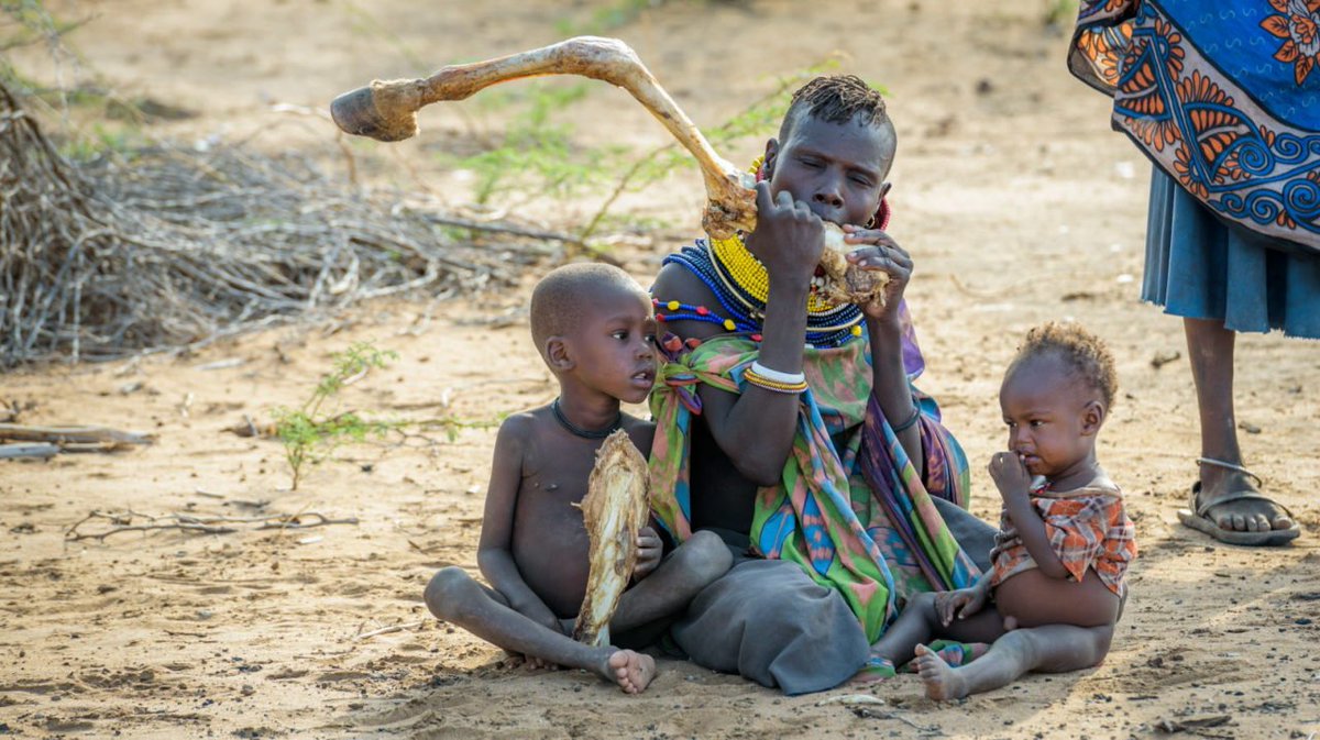 collinsocola's tweet photo. Lets support our people in drought affected areas #DroughtNiReal https://t.co/mTOoNGjWYR