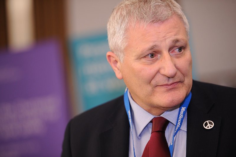 Finnie Stands in Solidarity With SAMS UHI Staff

thehighlandtimes.com/news/2018/02/2…