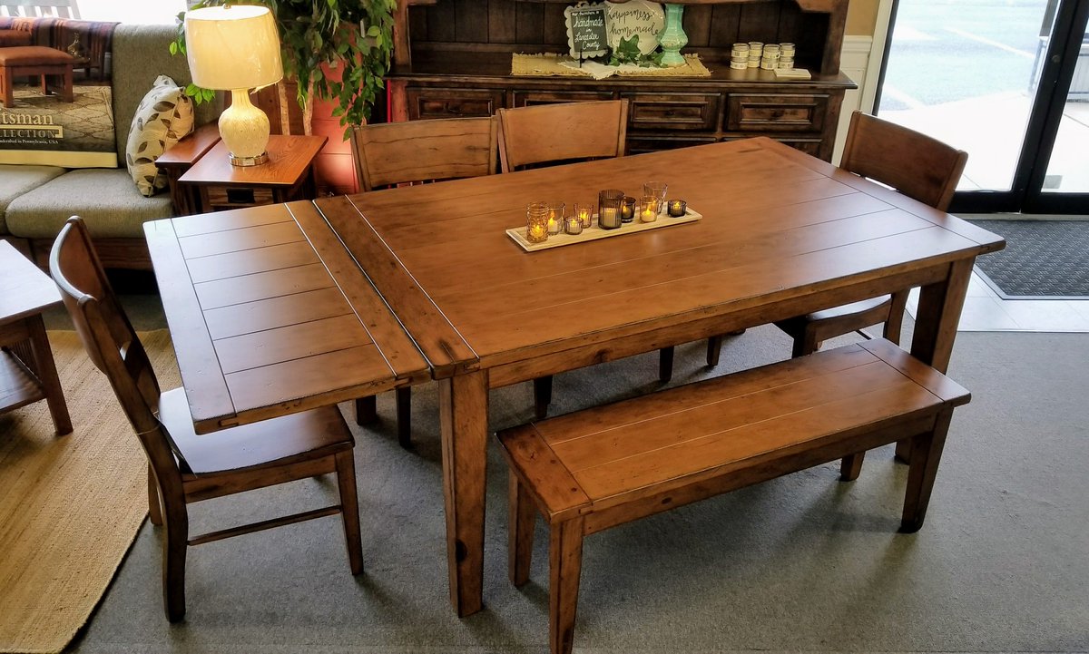 snyfur's tweet image. From classic dining .. to furniture designed for today's casual entertaining and changing technology, we offer more style and finish choices than you'll likely find anywhere else. #handcrafted #snydersfurniture #createyourhome