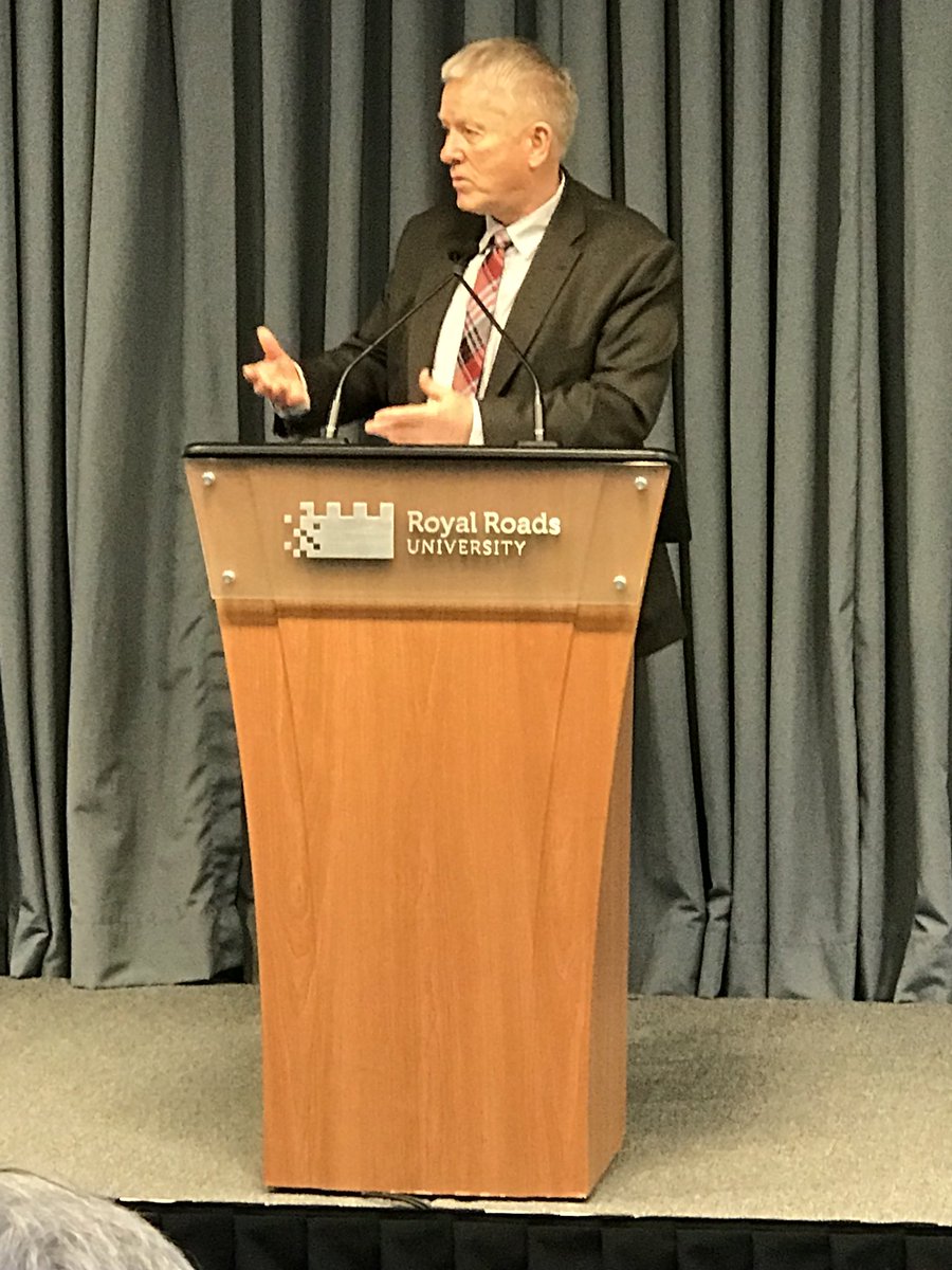 Representatives of the #FiiTOnline collaboration, leading the way for a successful Indigenous Technology Ecosystem In BC. <a href="/quwutsunn/">Denise Williams</a>  <a href="/PachenaRiver/">Charlie Clappis</a> <a href="/RoyalRoads/">Royal Roads</a> @NVIT83