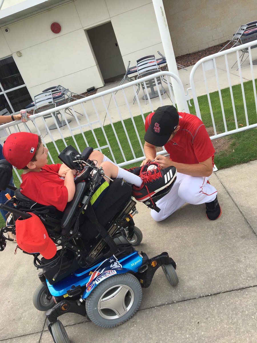 CDavidopoulo's tweet photo. @RedSox can't thank Chris Sale and the Red Sox team for making dreams come true today at spring training for my son Matt. He is out of his mind over the experience ! https://t.co/h7pI69sW6M