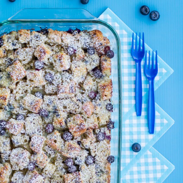 Krusteaz's tweet photo. Blueberry French Toast Bake is what your #BreakfastNight is missing: https://t.co/JueD5bJFW6 https://t.co/NVZRGWbN7y