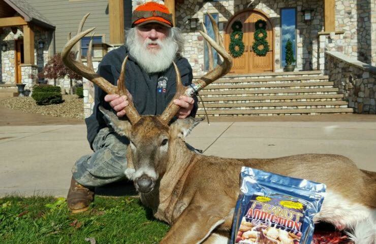 WhitetailReign's tweet photo. @PeanutAddiction has been a field proven to draw in the Big Boys! We are very fortunate to have them on board with us and look forward to the future! #Reign #PeanutAddiction https://t.co/9pHpZx87XD