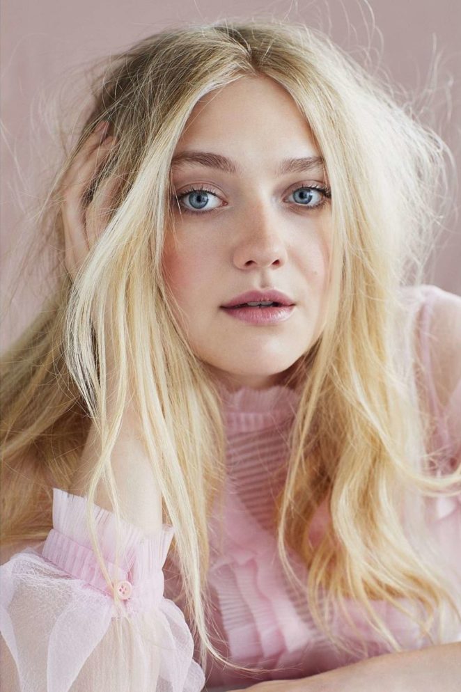 Happy Birthday to the beautiful, Dakota Fanning   