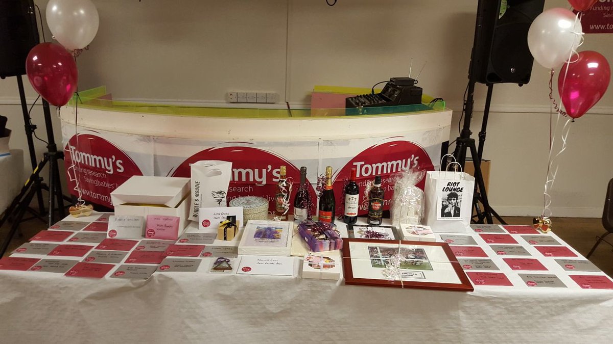 Carla_P's tweet photo. Itโs that time of year again! #doingitfordaisy #quiznight for @Tommys_baby https://t.co/O3aVnh4bCL