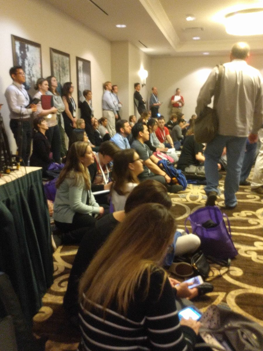 RobinBlunck's tweet photo. Surprised this wasn't in a bigger room. Nuts packed in here @seniorrehab #OldNOTWeakCSM #aptacsm2018 #APTACSM https://t.co/rNvZg0bc7X