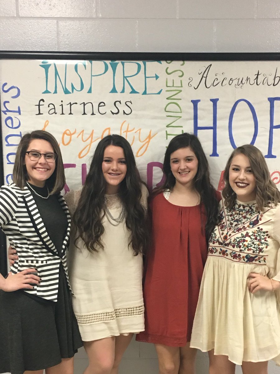 mphsguidance1's tweet photo. CONGRATS to our Girl’s State Citizens: Madi Hay &amp; Emri Gonzales and our Alternates: KJ Rainey &amp; Autumn Sensat. Well done Ladies &amp; way to represent the Mount! @MPHSGoTigers #girlsstate #tigerpride https://t.co/rsAacKDzjl