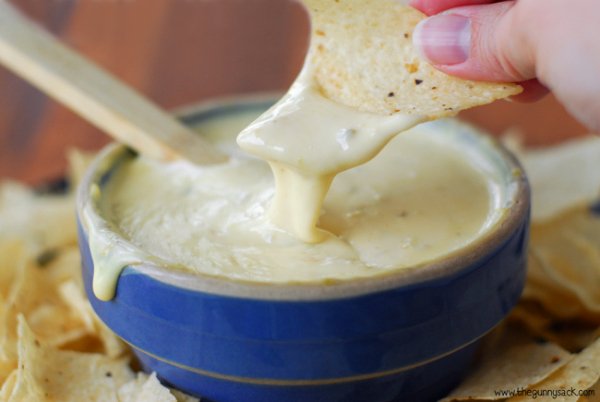 HotLinkLove's tweet photo. Spicy Sausage Dipping cheese aka Queso?! Uh yes please! The perfect weekend treat!

Find it here: https://t.co/urSm8vIg0h https://t.co/UykoRyRPeq