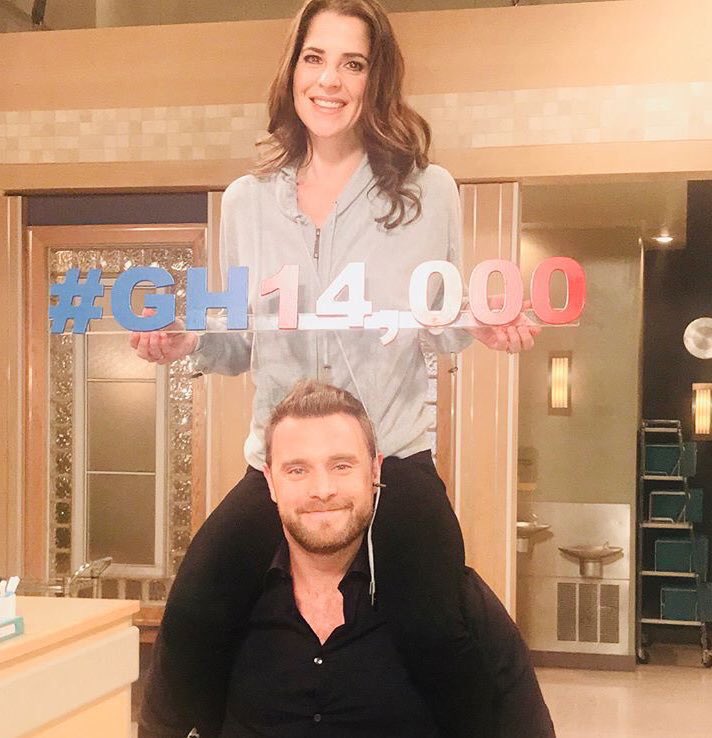suzanmarieb's tweet image. These two!! My heart is bursting with affection for our faves. Loving all the pics of Kelly and Billy lately. I am in #Killy heaven!! #KillySquad #killyliveweek ✌🏻️❤️️