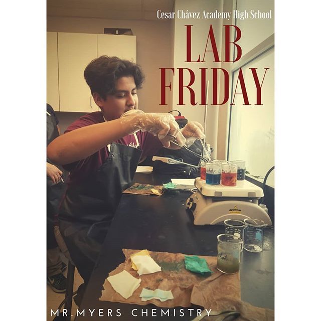 CCA_High_School's tweet image. #LabFriday #Chemistry #CesarChavezAcademyHighSchool #Detroit ift.tt/2EOvfaF
