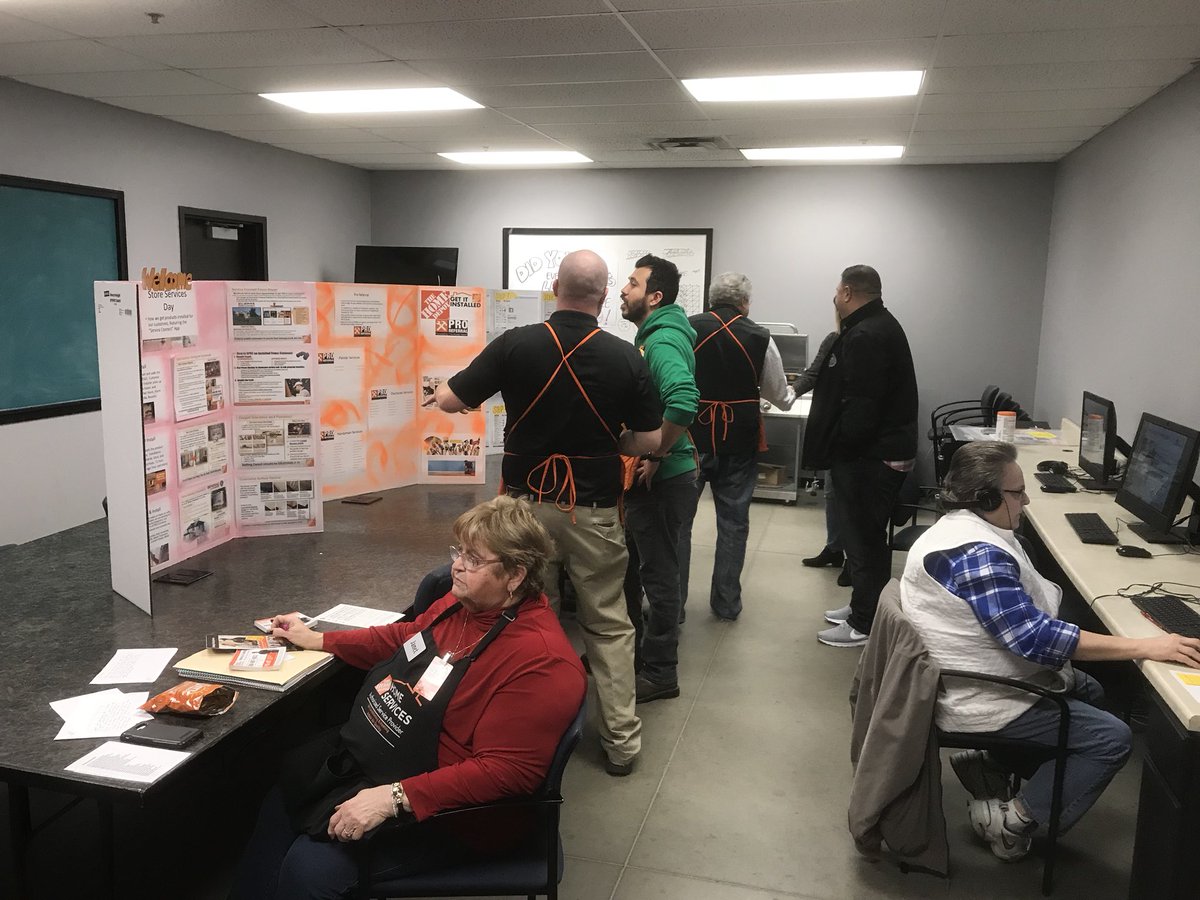 douglas_storm's tweet photo. Herb leading the team through specialty / services training. Leads in sales win!! @CowlesDoug @wheeler_herb @AliciaHinkle @sours25 @Wayne3885 @wendyrr7 @aNgeL_baBy08 https://t.co/7mcS39QGv0