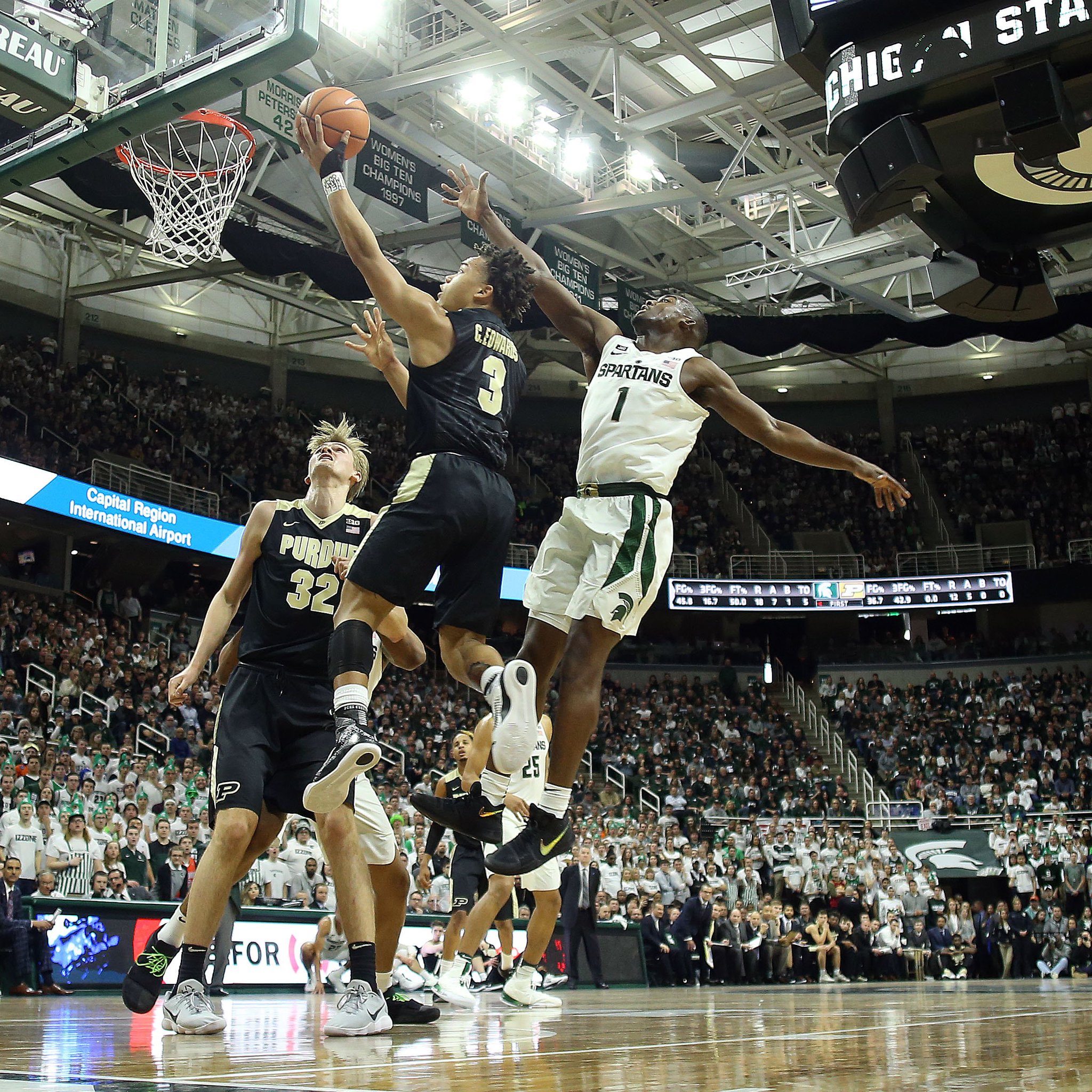 College B Ball Ref Carsen Edwards Is The Only Purdue Player In The Game Finder Era Since At Least 10 To Score 40 T Co Wud7rdylq2 T Co Qaxpbhrmwa