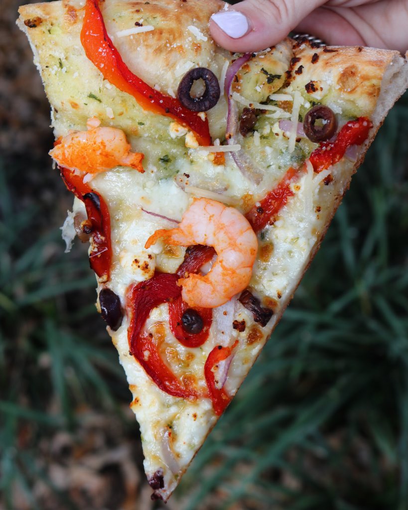 ReginellisNOLA's tweet photo. No Meat? No Problem!
.
.
We are serving up our Shrimp Pesto Pizza throughout the duration of Lent 🦐
.
.
Come and get it!
.
.
.
#shrimp #pesto #pizza #batonrouge #goBR #idigBR #225magazine #nola #neworleans #houston #htown #houstonfoodie #blog https://t.co/SPuMgOaPk3