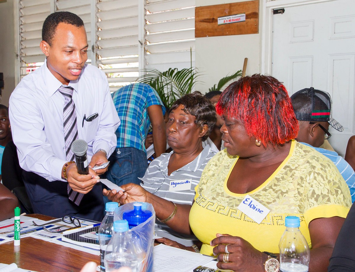DBJFETA's tweet photo. The My Money Workshop in St. Thomas was a success! We can't wait for Montego Bay on Feb 28th! Are you registered yet? it's FREE but you must secure your space by registering! #ProjectFETA #FinancialInclusioninJamaica #DBJ 🌞🇯🇲 https://t.co/1mXGPOQEc9