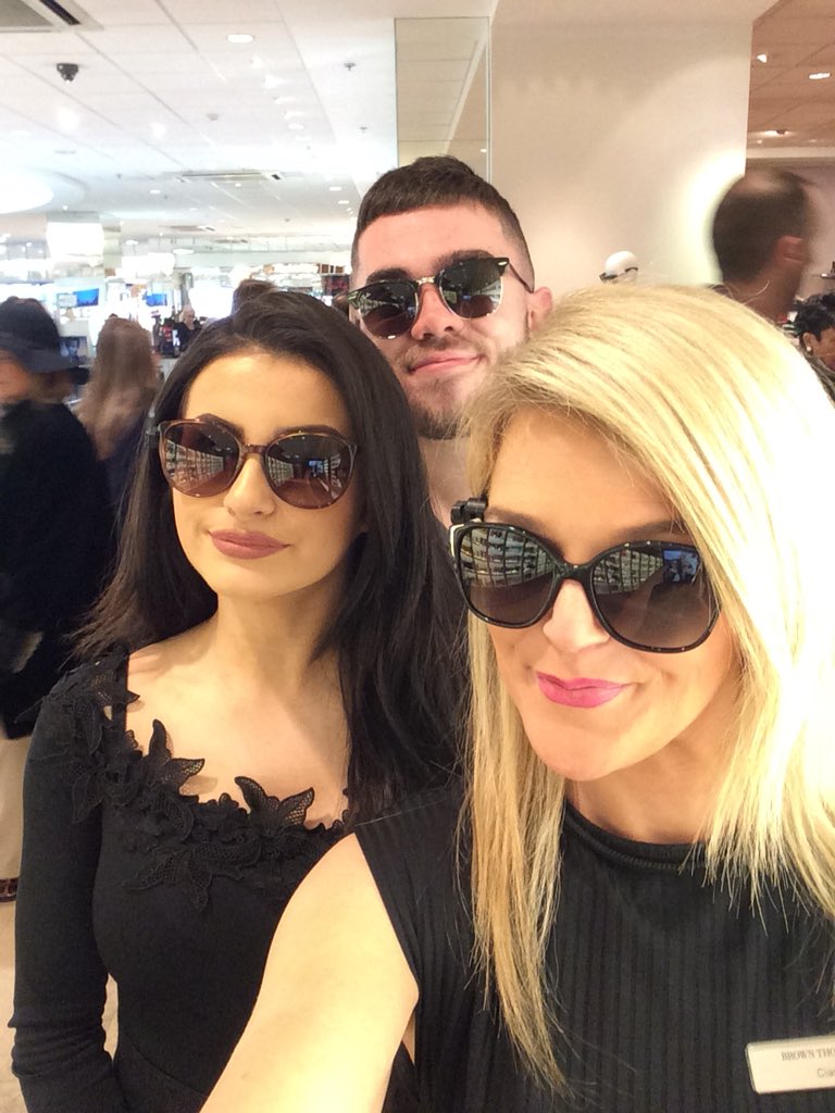 dclulowlimerick's tweet photo. Monthly Comp achieved Tuesday ✅
Weekly Comp finished Wednesday ✅
Unit Target smashed Thursday ✅
All in time for a Super Weekend 😎💪🏼🔝🕶☘️
@Darraghd7 
@WheresWarron 
#teamworkmakesthedreamwork https://t.co/vuV6ykPpTm