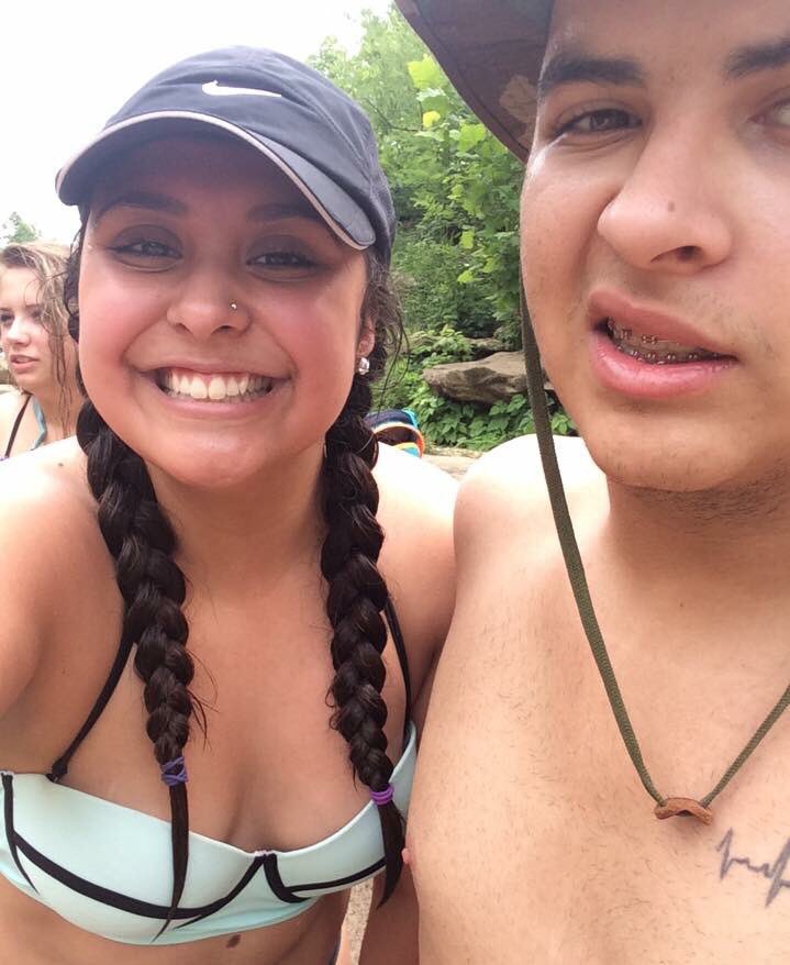 gloriaigreen's tweet photo. Happy birthday to these two lames!!! Miss y’all sm! Hope y’all have an amazing day with your ladies !!!❤️🤗@Wiggitron @AlvarezDeon https://t.co/UO2FVrQ5uG