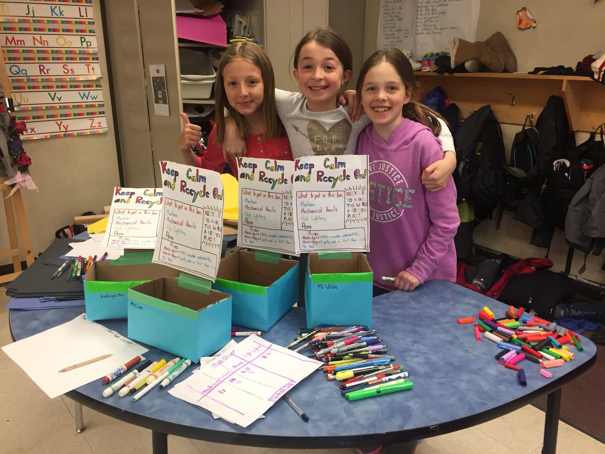 Mrs_MPiotrowski's tweet photo. Maeve’s Change Agent’s mission is #recycling writing tools! In her spare time she is encouraging, collecting and auditing our school supplies! #keepcalmandrecycleon https://t.co/tvLTen1h8F