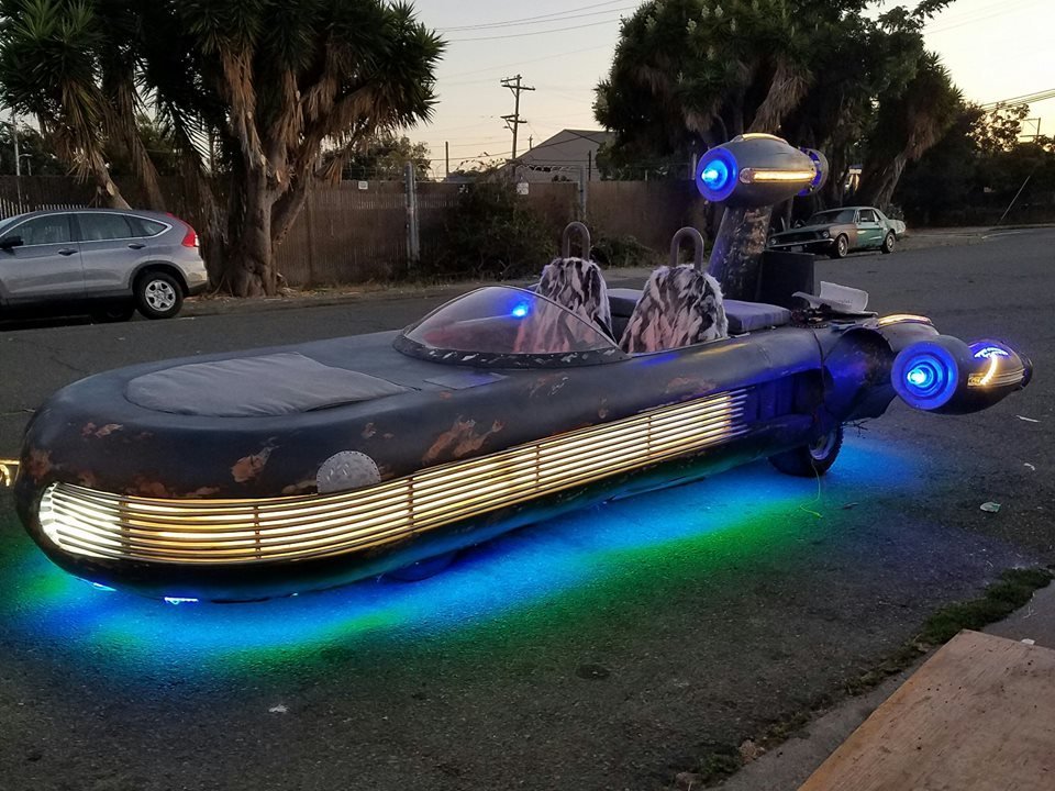 makerfaire's tweet photo. There's still time to submit your #maker application for #MakerFaire Bay Area! The 2nd round deadline ends February 25 at 11:59pm PST. Apply now: https://t.co/VRnvno6MPa Pictured is the London Speedster by #Vallejo, #California based #ObtainiumWorks, a crowd favorite last year. https://t.co/4uyJOGydPM
