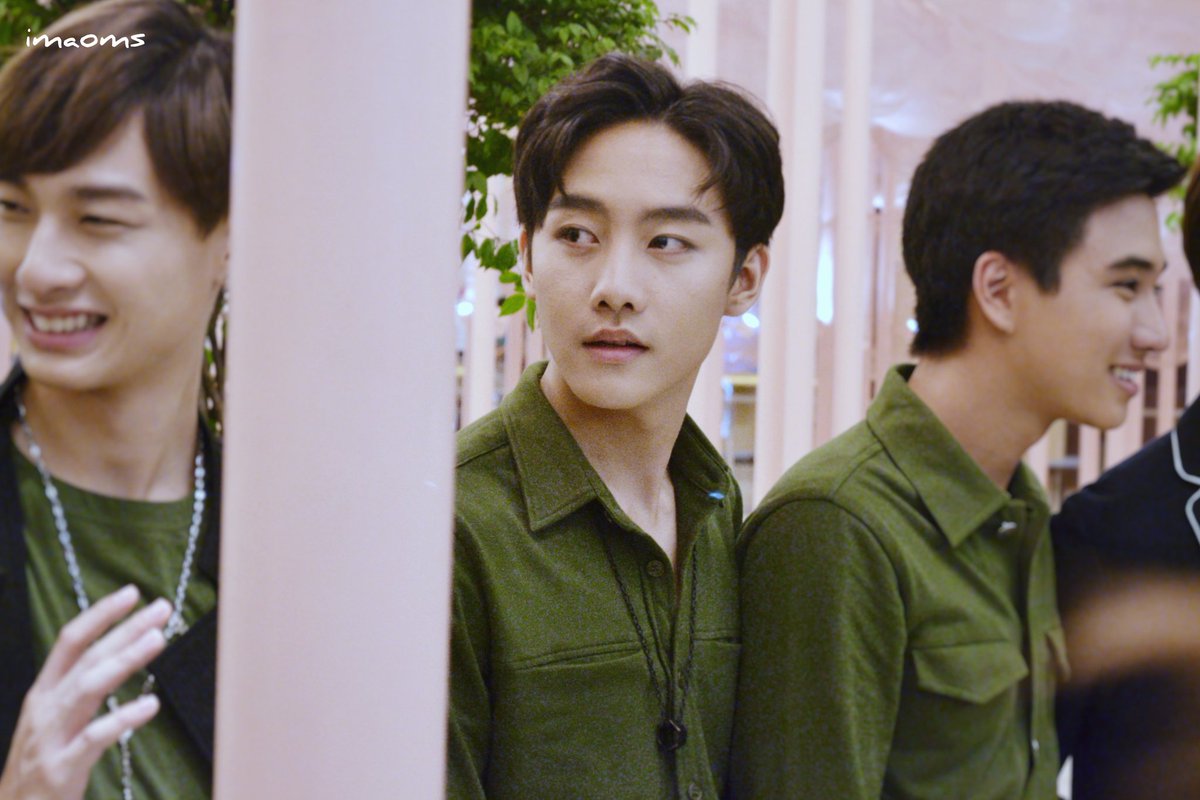 lightpoint's tweet image. มาส่งกำลังใจให้ศิวัช  (っ´▽`)っ
ไฟติ้ง!!! ขอให้ทำข้อสอบได้ ทำไม่ได้ก็ให้เดาถูกเนอะ:P
#lovebychanceseries #Marksiwat